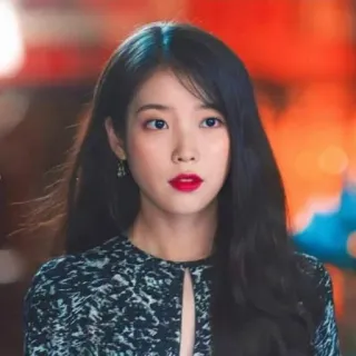😶 IU IU, Chanteuse coréenne, Actrice, Célébrité, Célébrité coréenne, Chanteuse whatsapp sticker
