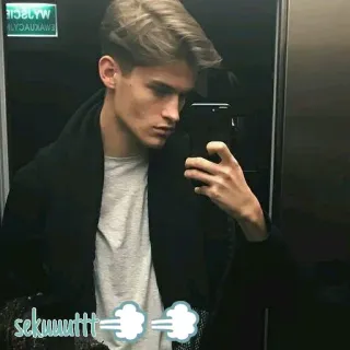 🙅‍♂ sekuuttt мужчина, селфи, портрет, молодой, повседневный, красивый whatsapp sticker
