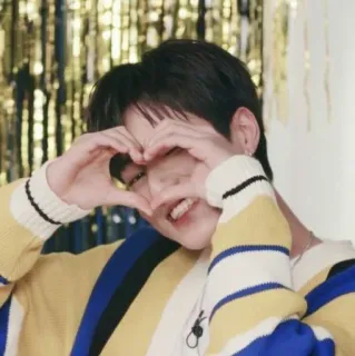❤️ cuore, amore, ragazzo, coreano, gesto, ritratto telegram sticker