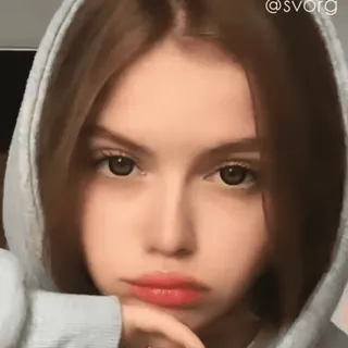 🎈 @svorg portrait, woman, girl, hoodie, selfie, pretty whatsapp sticker