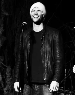 😆 man, singer, microphone, leather jacket, beanie telegram sticker