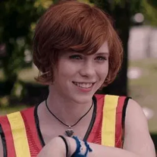 🌻 Beverly Marsh It Beverly Marsh, IT, Filme de terror, Cabelo ruivo, Sophia Lillis telegram sticker