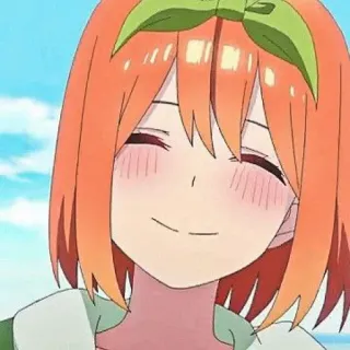 🧩 Yotsuba Nakano The Quintessential Quintuplets Anime, Personnage, Sourire, Cheveux orange, Ruban vert, Dessin animé telegram sticker