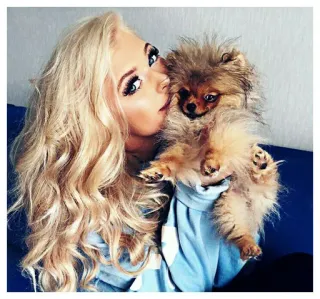 🥀 phụ nữ, cô gái, tóc vàng, chó, Pomeranian, thú cưng, dễ thương, chân dung, động vật telegram sticker