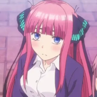 😕 Nino Nakano The Quintessential Quintuplets anime, menina, cabelo rosa, borboleta, personagem telegram sticker