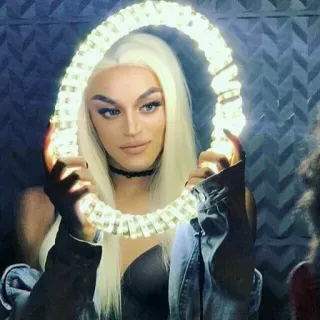 🙂 Drag queen, Maquiagem, Beleza, Pessoa, Retrato, Cabelo loiro whatsapp sticker