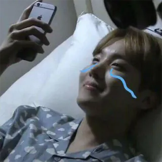 😢 pleurer, triste, homme, téléphone, mème telegram sticker