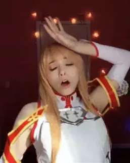🥰 Asuna Sword Art Online คอสเพลย์, อนิเมะ, ผมบลอนด์, ตัวละคร, ผู้หญิง whatsapp sticker