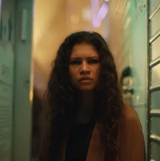 🧬 Rue Bennett Euphoria Rue, Euphoria, Zendaya, Porträt, Drama whatsapp sticker