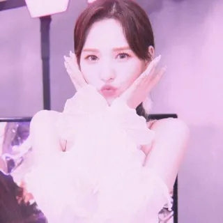 🐚 femme, portrait, jolie, féminin, coréenne whatsapp sticker