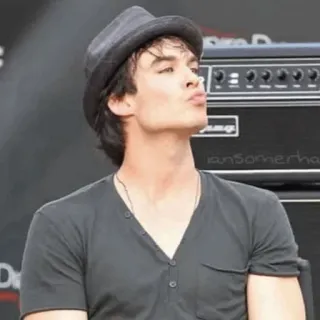 😘 Ian Somerhalder actor, famoso, hombre, sombrero, retrato, cantante whatsapp sticker