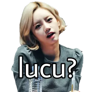 😒 lucu? インドネシア語, 面白い, 質問, 女性, ポートレート whatsapp sticker