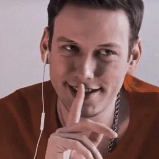 🤫 telegram sticker