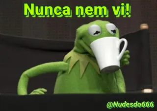 🙃 Kermit Nunca nem vi! kermit, frog, meme, drinking, coffee, tea telegram sticker