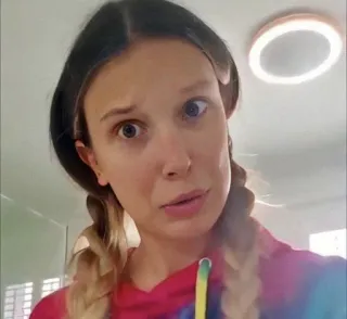 🤨 Millie Bobby Brown 밀리 바비 브라운, 배우, 유명인, 인물 사진 telegram sticker