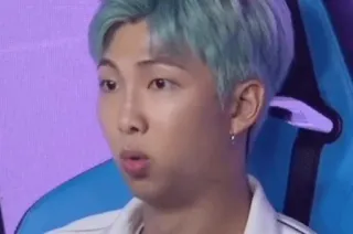 😯 RM KPOP, RM, アイドル, 音楽, 歌手, ポートレート telegram sticker