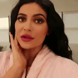 🦋 Kylie Jenner знаменитость, женщина, красота, мода, портрет telegram sticker