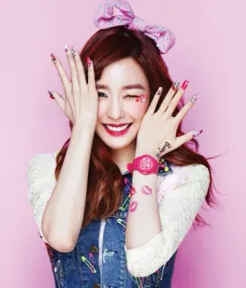 😉 bling femme, clin d'oeil, beauté, style, rose, ongles, coréen telegram sticker