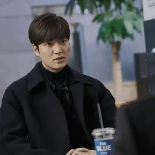 😐 Lee Min-ho THE BLUE CAFE Lee Min-ho, aktor, kawa, koreański, kawiarnia, mężczyzna telegram sticker