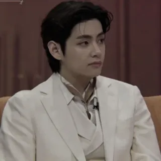 🚬 Kim Taehyung Ким Тэхён, V, BTS, K-Pop, певец, знаменитость telegram sticker