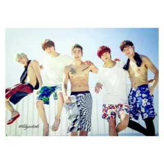 💦 mannen, strand, zomer, groep, badkleding, zonnig, modellen telegram sticker
