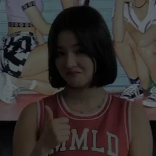 ✨ MLD femme, K-pop, fille, pouce levé whatsapp sticker