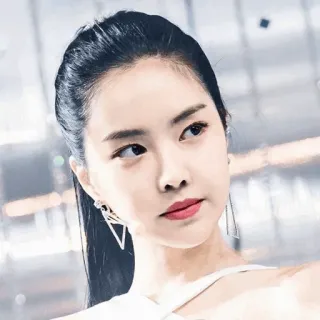🦄 女性, KPOP, 歌手, ポートレート, アジア人, アイドル, 女性 telegram sticker