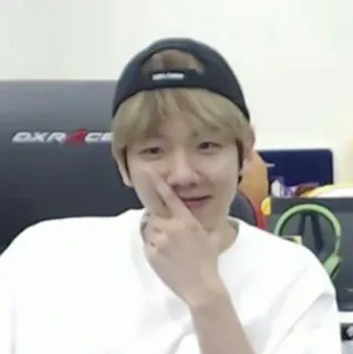 ❄️ Baekhyun kpop, Idol, Celebridade, Cantor, Ator, exo whatsapp sticker