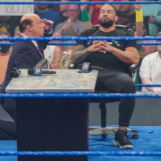 😑 Roman Reigns Wrestling, Sport, Unterhaltung, Römisch, Reigns whatsapp sticker