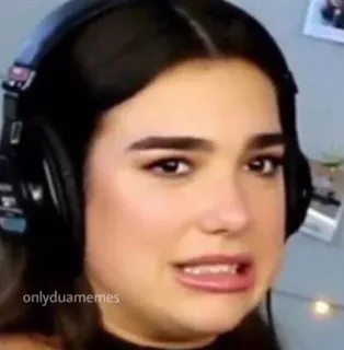 😬 Dua Lipa onlyduamemes Дуа Липа, Мем, Знаменитость, Певица, Смешно, Интернет-мем telegram sticker