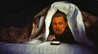 😂 Leonardo DiCaprio aktor, smutny, łóżko, płaczący, Leonardo DiCaprio, mem telegram sticker