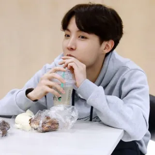 🎭 J-Hope J-Hope, BTS, K-Pop, penyanyi, idola, kopi telegram sticker