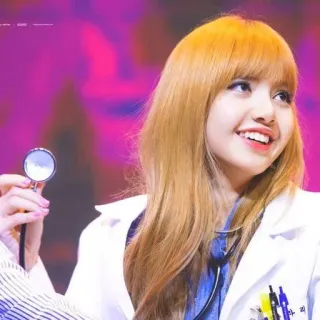 🐬 Lisa Lisa, Blackpink, K-pop, Docteur, Stéthoscope, Idole telegram sticker
