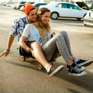 ❤ couple, skateboard, amitié, amour, fun, style de vie, extérieur, portrait telegram sticker