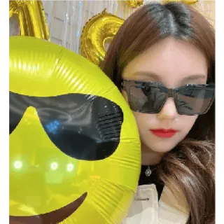 😎 donna, occhiali da sole, selfie, palloncino, ragazza telegram sticker
