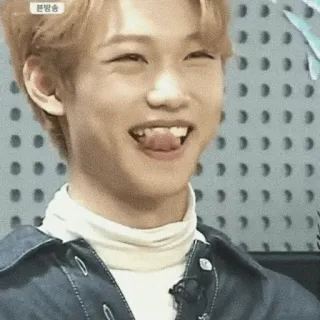 ➖ Felix kpop, idol, stray kids, divertente, faccia, cantante telegram sticker