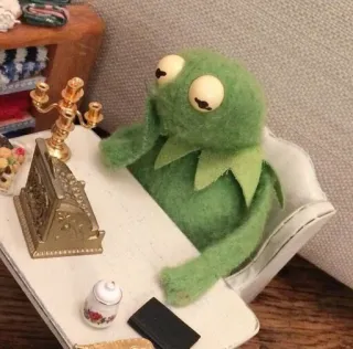 😖 Kermit Kermit la rana, Muppet, rana, oficina, escritorio, teléfono telegram sticker