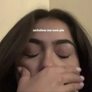 😡 unfollow me now pls deixar de seguir, mídia social, pessoa, mão, pedido, morena telegram sticker