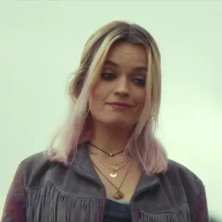 🌸 Maeve Wiley Sex Education Maeve Wiley, Sex Education, Emma Mackey, retrato, chica, mujer joven telegram sticker
