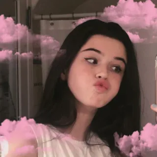 ✨ mujer, selfie, morena, nubes, rosa, retrato, chica telegram sticker