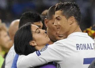 😙 Cristiano Ronaldo RONALD soccer, football, sports, player, hug, Cristiano Ronaldo, Georgina Rodriguez telegram sticker