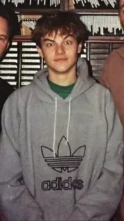 🤔 adidas leonardo dicaprio, acteur, adidas, sweat à capuche, célébrité telegram sticker