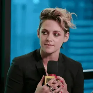 🤍 Kristen Stewart Schauspielerin, Promi, Frau, Porträt telegram sticker