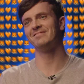 🦊 Mann, Lächeln, Porträt, Hintergrund, Emoji, Herzen telegram sticker