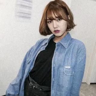 ♠️ mujer, denim, retrato, chica, moda, estilo telegram sticker