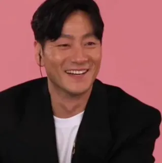 🌟 man, smile, suit, korean, actor, happy telegram sticker