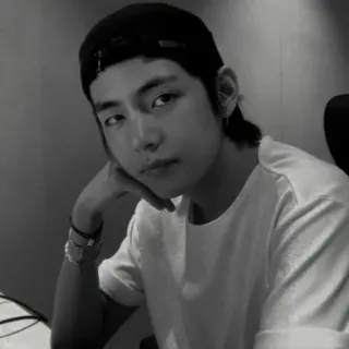 🎲 V V, BTS, Kpop, Kim Taehyung, singer, actor telegram sticker