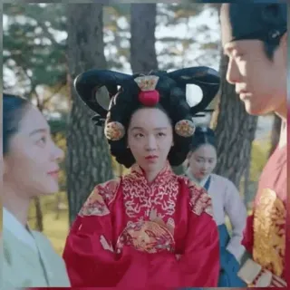 💚 Korean, traditional, clothing, historical, drama, queen telegram sticker