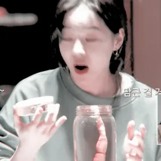 🦋 담근걸까 food, korean, jar, cooking, woman telegram sticker