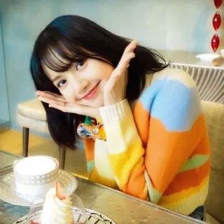 ✨ Lisa Sänger, Promi, Blackpink, K-Pop, Idol, Frau telegram sticker